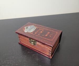 Shabbat Travel Candle Holder Solid Wood Book Box Eshet Chayil Judaica Gift Set